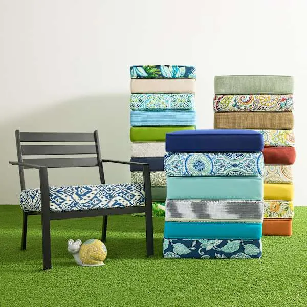 calisto-pinstripe-outdoor-deep-seat-cushion