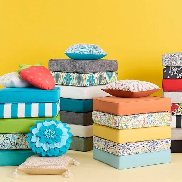 turquoise-canvas-outdoor-deep-seat-cushion (3)